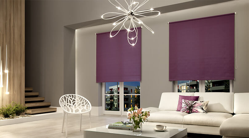 fioletowe rolety wolnowiszące