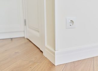 Narożnik do listew przypodłogowych